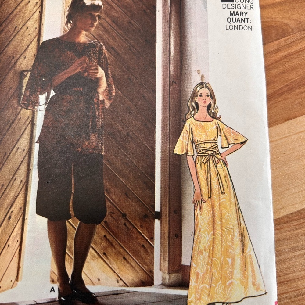 Rare vintage Butterick Pattern 6256 - size 10- tunic and culottes - Picture 6 of 8